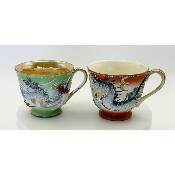 Vintage Japanese Moriage Dragon Ware Teacups One Red One Green - Picture 2 of 8